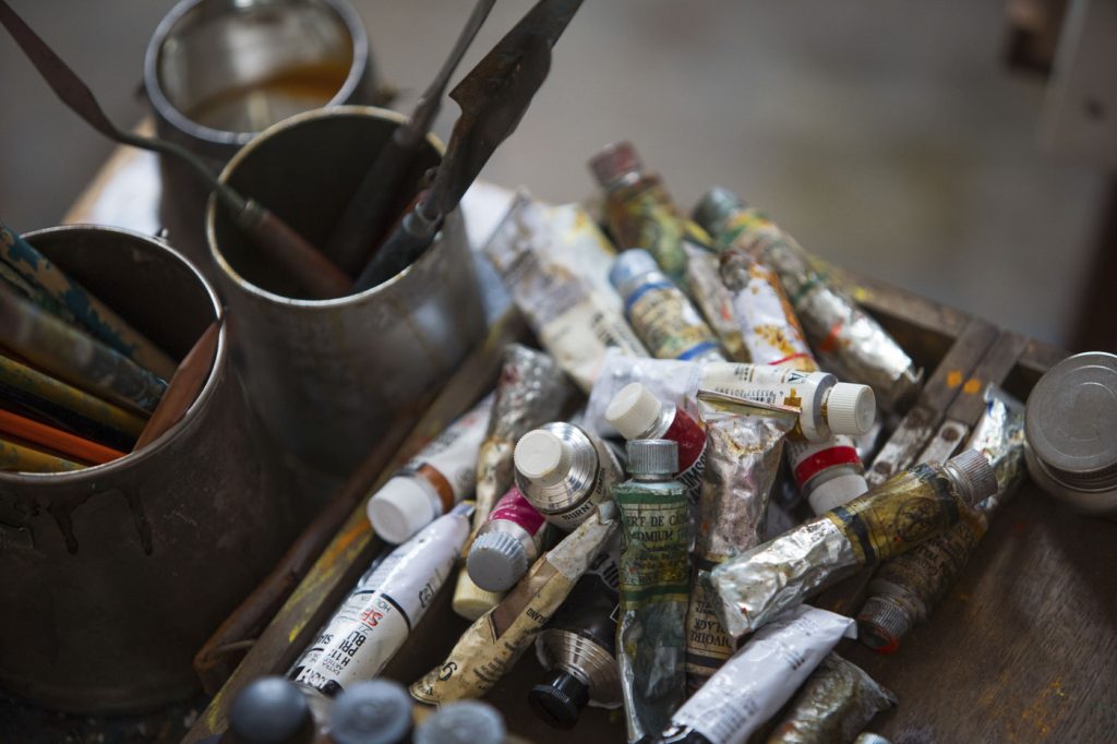 絵画部 小西真奈